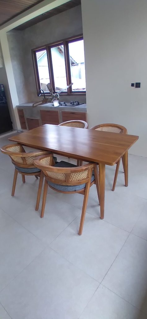 Monica Mebel Gianyar Denpasar Bali | Menerima Pesanan Kursi dan Pintu Gianyar Denpasar Bali | 081339414117