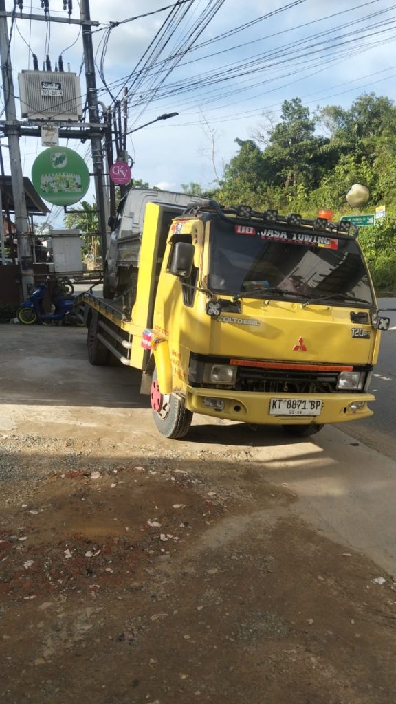 Jasa Towing Samarinda | Derek Towing Mobil Samarinda | Towing Mobil Terdekat Samarinda | 081347968605