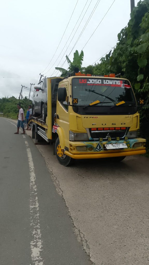 Jasa Towing Samarinda | Derek Towing Mobil Samarinda | Towing Mobil Terdekat Samarinda | 081347968605