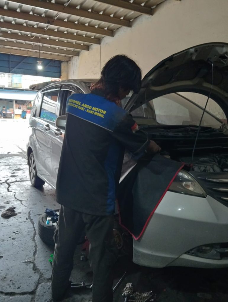Bengkel Argo Motor | Spesialis Kaki Kaki Mobil Tangerang | Bengkel Kaki kaki Mobil Karawaci | Spesialis kaki kaki mobil karawaci | 081314214320