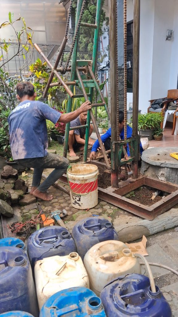 Oboy Sumur Bor Bandung | Jasa Pembuatan Sumur Bor Bandung | Pengeboran Jet Pompa Bandung | Sumur Bor Terdekat Bandung | 085320323446