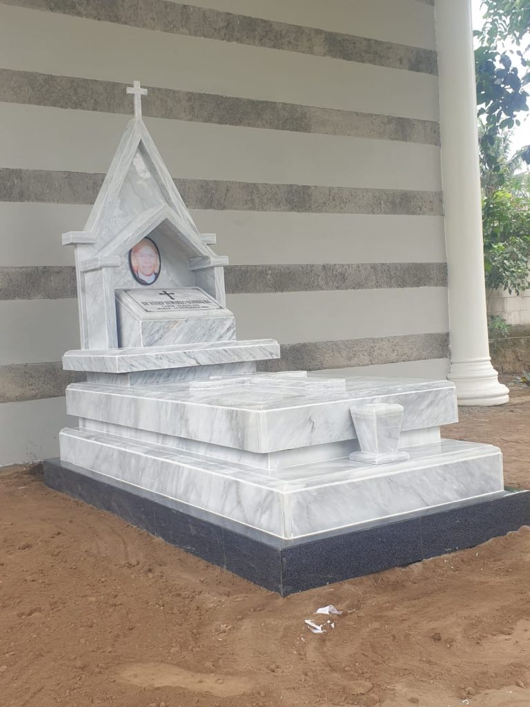 Soko Kijing dan Prasasti | Pengrajin Batu Nisan | Pembuatan Batu Nisan dan Prasasti | 085643761787