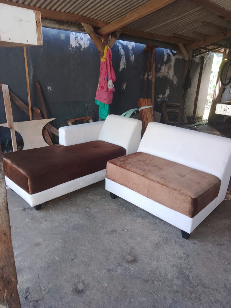 Ridwan Sofa Cibinong | Service Spring Bed dan Sofa Cibinong | Service Sofa dan Kitchen Set Cibinong | 085311489467