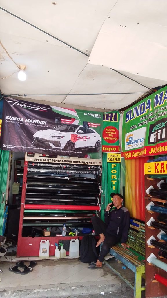 Kaca Film Sunda Mandiri | Kaca Film Terdekat Tangerang Selatan | Kaca Film Tangerang Selatan | Spesialis Kaca Film Tangerang Selatan | 083109918919
