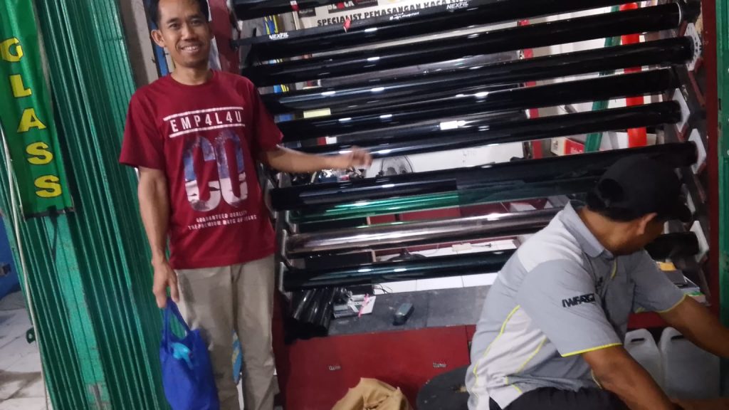 Kaca Film Sunda Mandiri | Kaca Film Terdekat Tangerang Selatan | Kaca Film Tangerang Selatan | Spesialis Kaca Film Tangerang Selatan | 083109918919